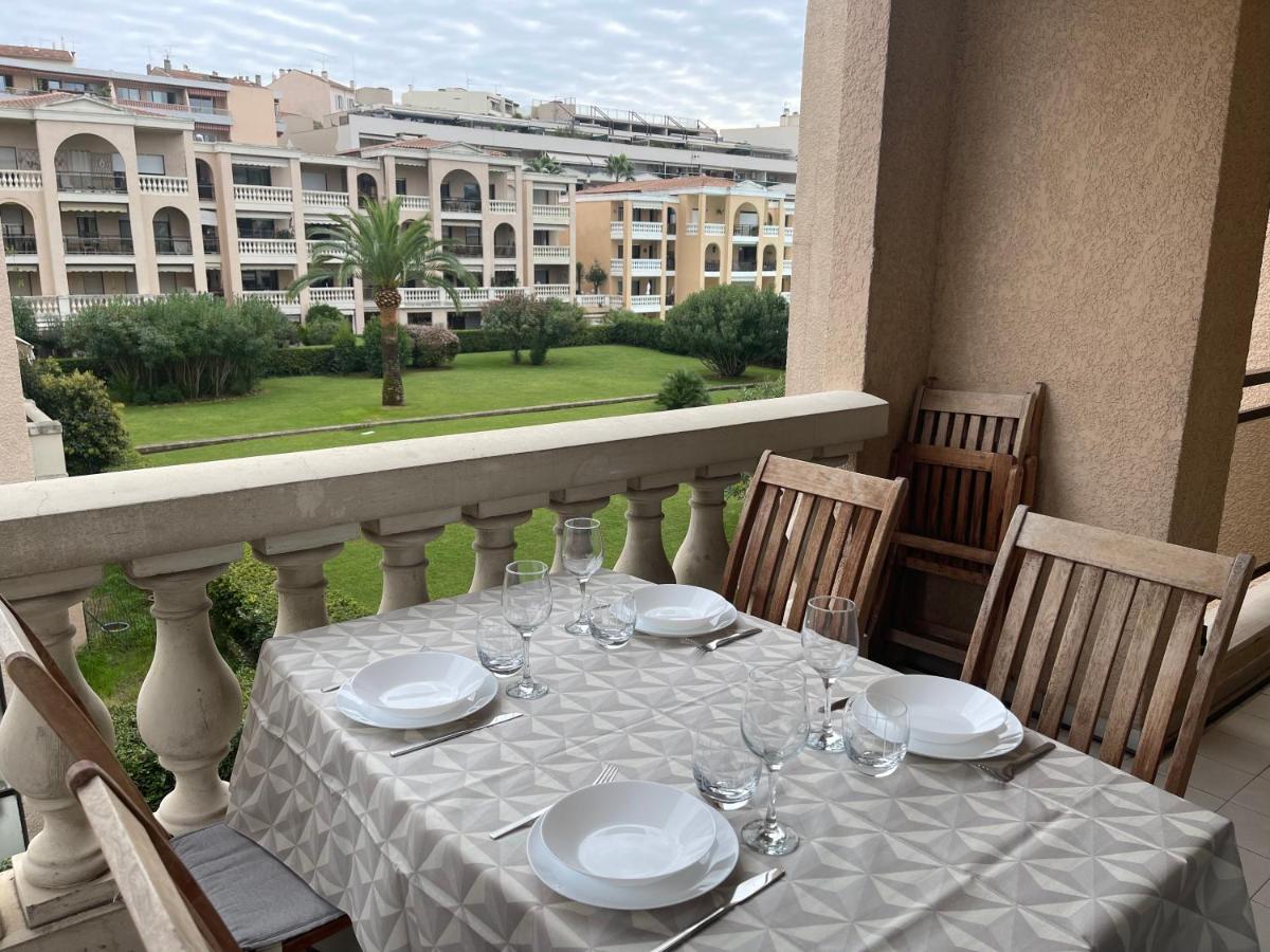 Domaine D'Ahmosis, Modern 2 Bedrooms Refurbished Apartment, F3 Moderne Fraichement Renove Le Cannet Exterior foto
